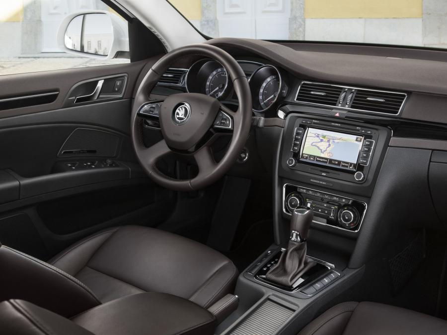  Skoda Superb Combi Laurin & Klement 2013 года  (фото 5 из 5)